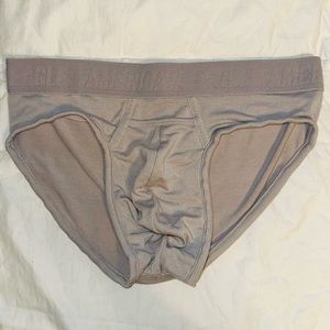 AE Brief (XS)